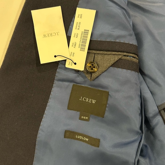 J Crew Ludlow Legacy Blazer in 100% Italian Wool Size 36R - Picture 5 of 6